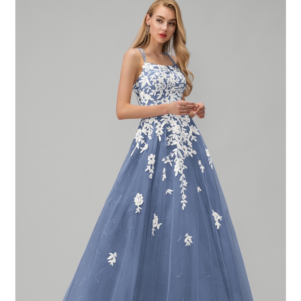 JJs House Navy and White Lace Dress